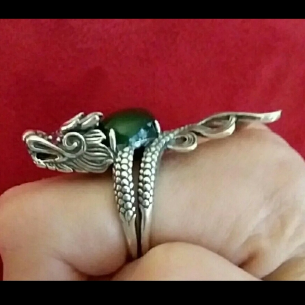 .925 NephriteJade Dragon Ring w Ruby Eyes  Sz8.5/9